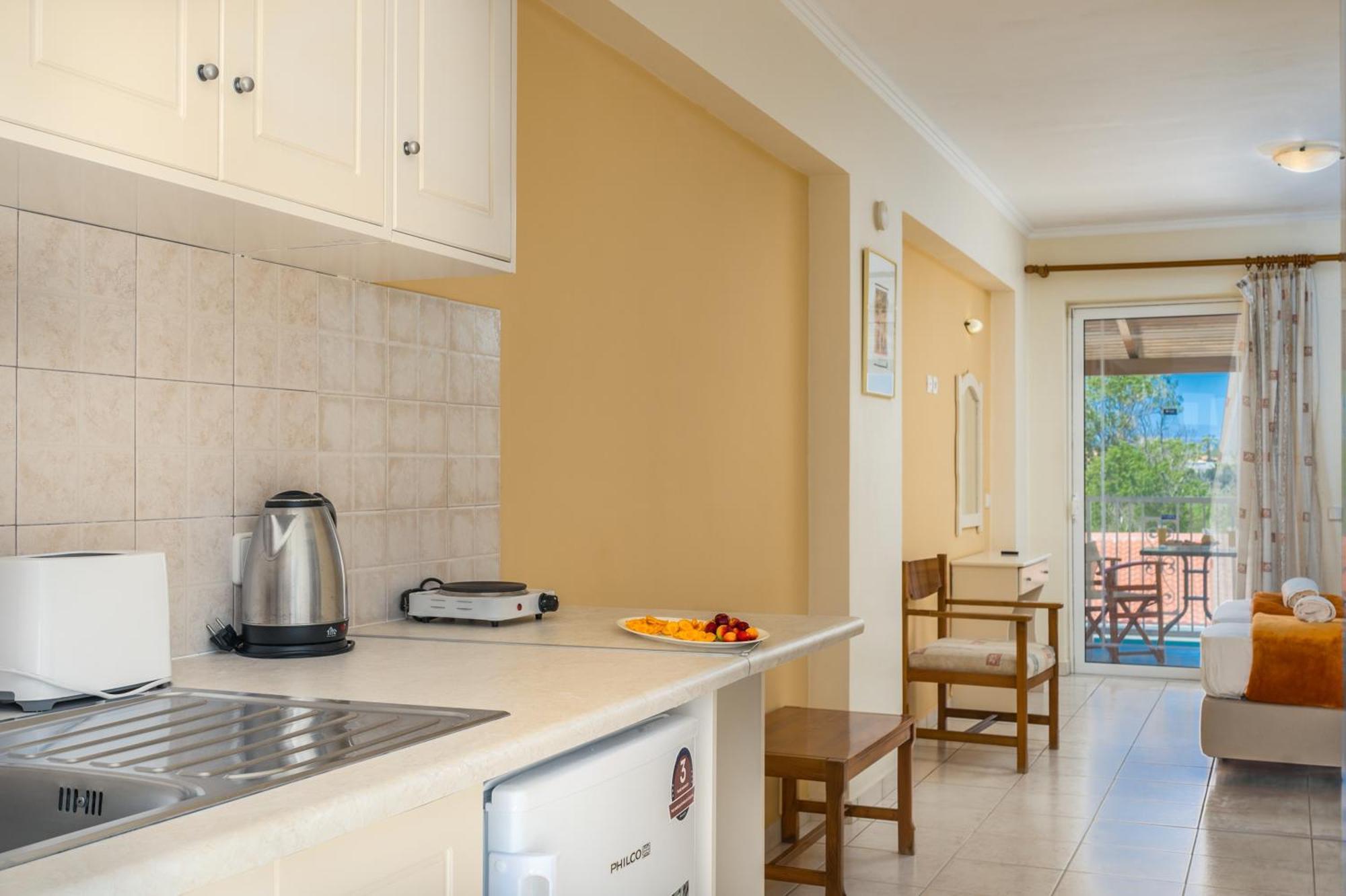 Manousis Aparthotel Τσιλιβί Εξωτερικό φωτογραφία