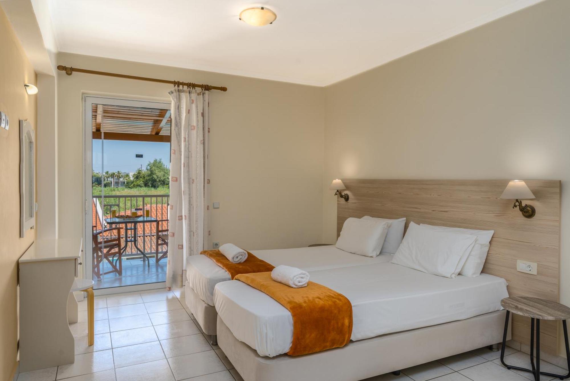 Manousis Aparthotel Τσιλιβί Εξωτερικό φωτογραφία